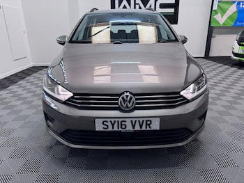 Used Volkswagen Golf SV 2016 for sale - 79802277: Photo