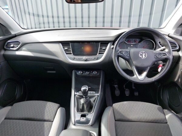 Used Vauxhall Grandland X 2019 for sale - 76059011: Photo 2