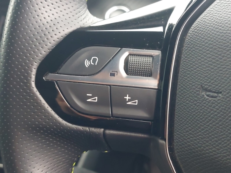 Used Peugeot 2008 2023 for sale - 78113109: Photo 12