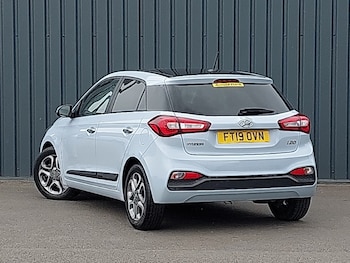 Used Hyundai i20 2019 for sale - 75518434: Photo