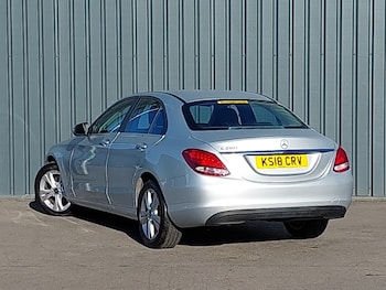 Used Mercedes-Benz C-Class 2018 for sale - 76103602: Photo