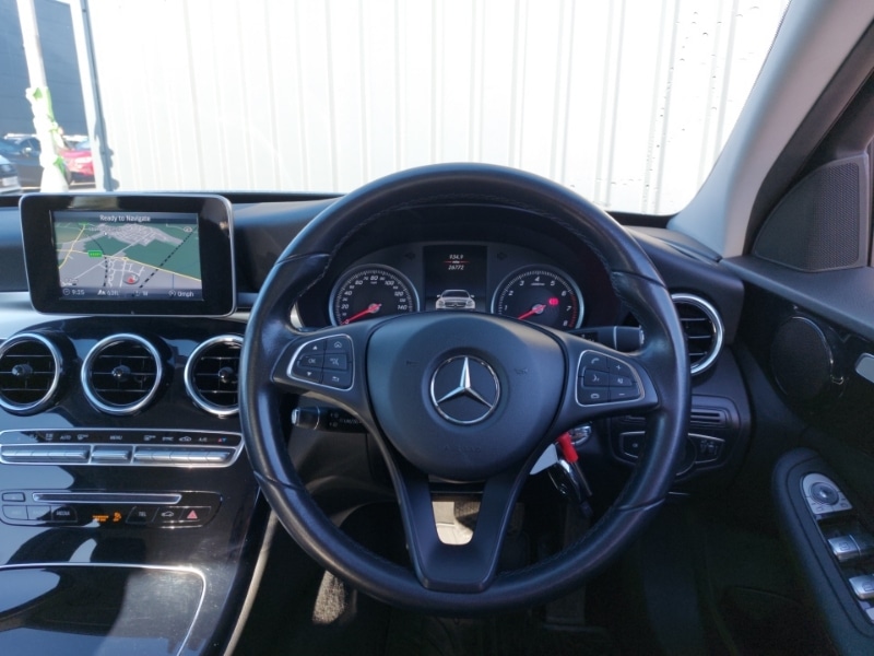 Used Mercedes-Benz C-Class 2018 for sale - 76103602: Photo 7