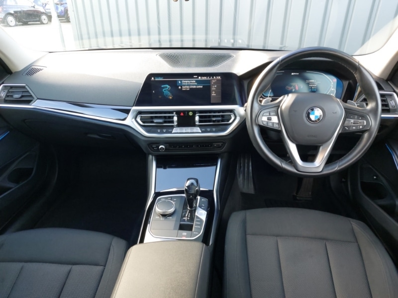 Used BMW 3 Series 2021 for sale - 78113088: Photo 2