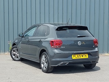 Used Volkswagen Polo 2020 for sale - 79101265: Photo