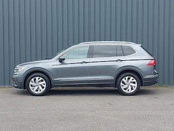 Used Volkswagen Tiguan Allspace 2023 for sale - 78327390: Photo