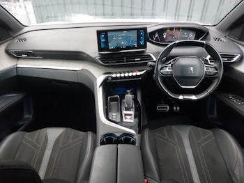 Used Peugeot 5008 2021 for sale - 76548789: Photo