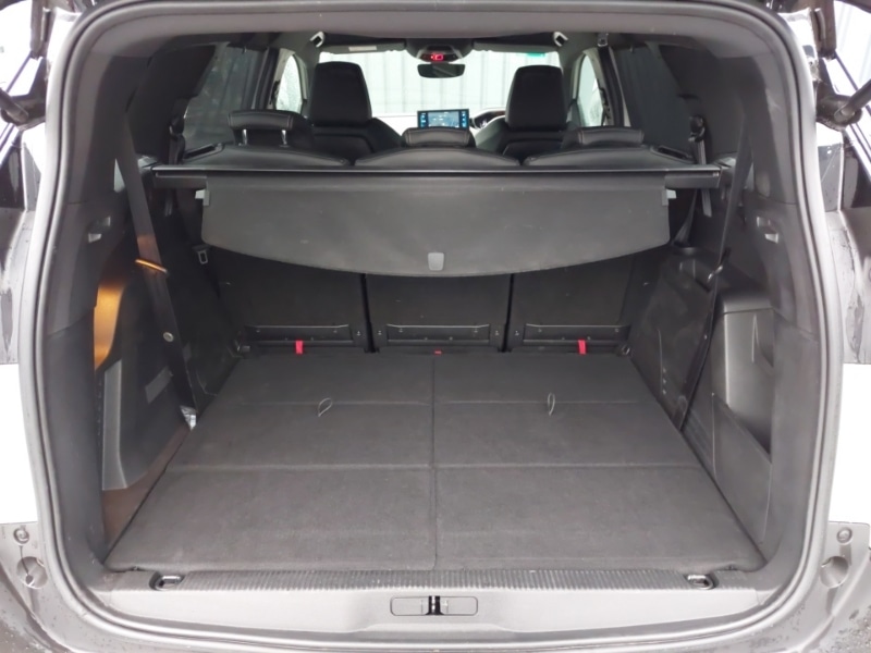 Used Peugeot 5008 2021 for sale - 76548789: Photo 8