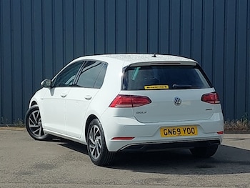Used Volkswagen Golf 2019 for sale - 78511773: Photo