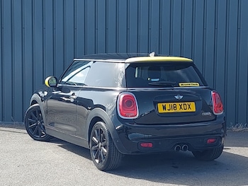 Used MINI Hatch 2018 for sale - 78933078: Photo