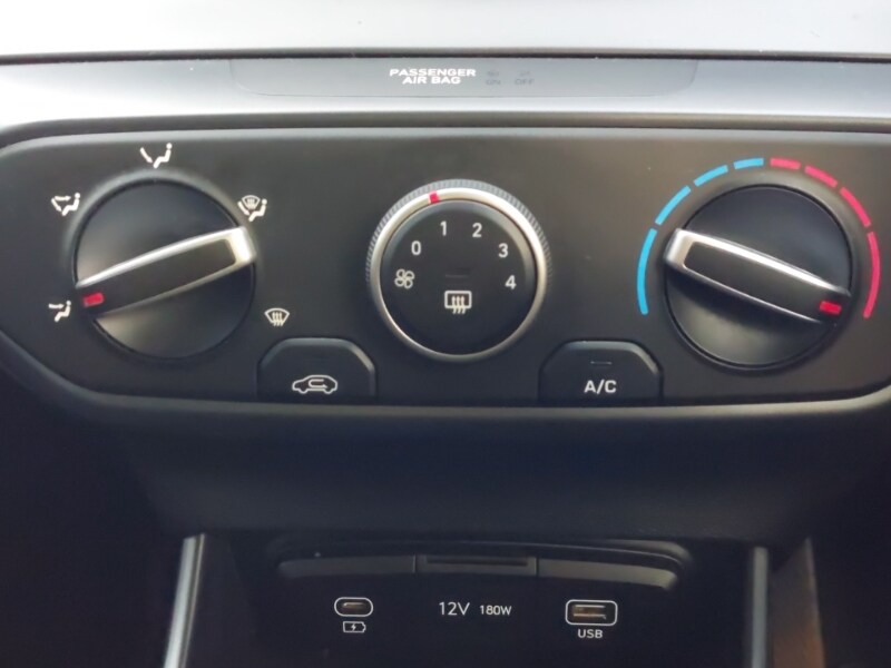 Used Hyundai i20 2024 for sale - 76387969: Photo 16