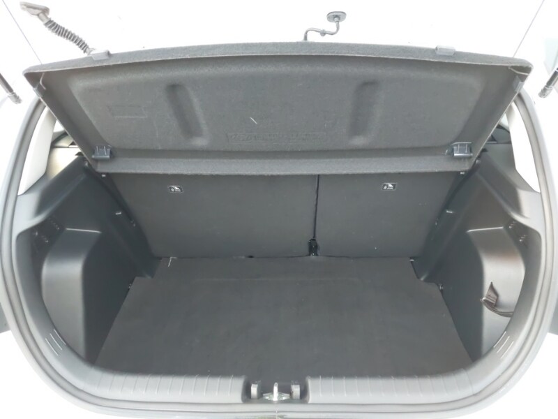 Used Hyundai i20 2024 for sale - 76387969: Photo 8