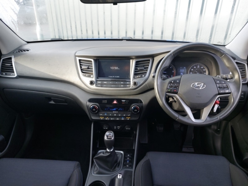 Used Hyundai TUCSON 2017 for sale - 76834540: Photo 2