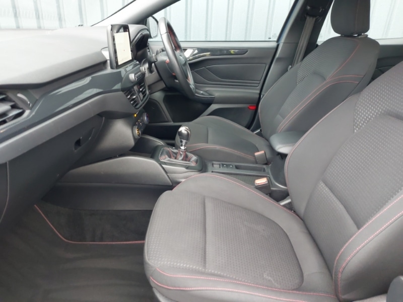 Used Ford Focus 2019 for sale - 76478942: Photo 5