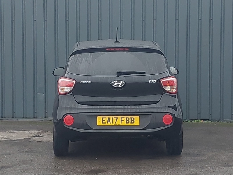 Used Hyundai i10 2017 for sale - 76507059: Photo 18