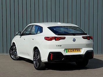 Used BMW iX2 2024 for sale - 76058917: Photo