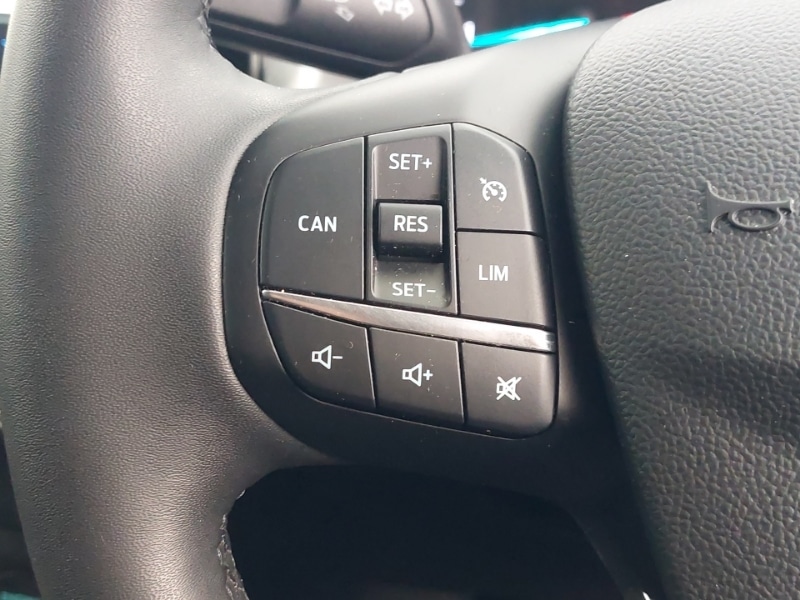 Used Ford Focus 2023 for sale - 78005874: Photo 12