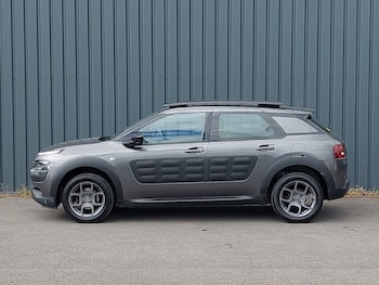 Used Citroen C4 Cactus 2018 for sale - 78547098: Photo