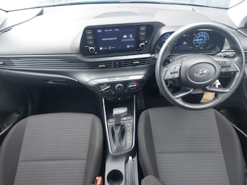 Used Hyundai i20 2023 for sale - 78940715: Photo