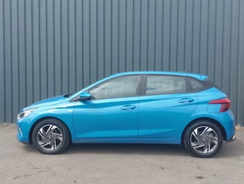 Used Hyundai i20 2023 for sale - 78940715: Photo