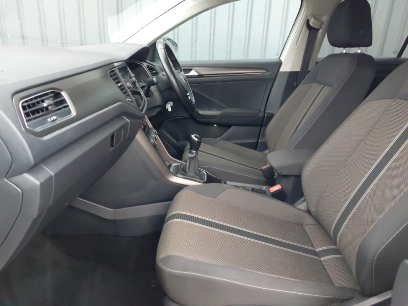 Used Volkswagen T-Roc 2019 for sale - 77694927: Photo 5