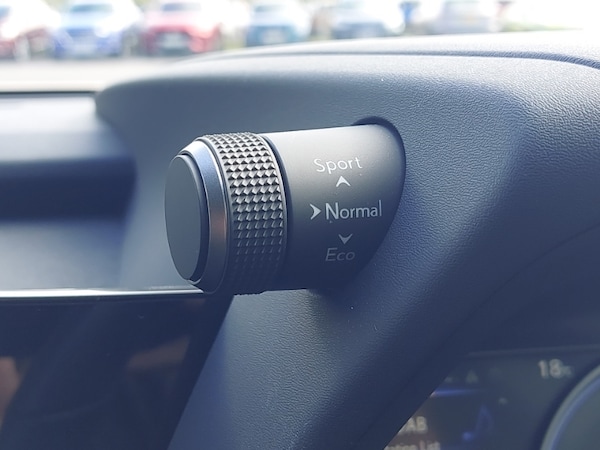 Used Lexus UX 2024 for sale - 76145280: Photo 18