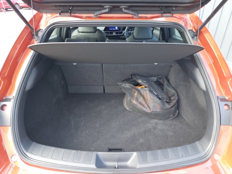 Used Lexus UX 2024 for sale - 76145280: Photo 8