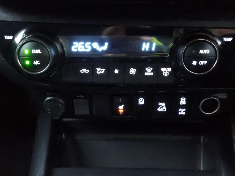 Used Toyota Hilux 2022 for sale - 77108029: Photo 15