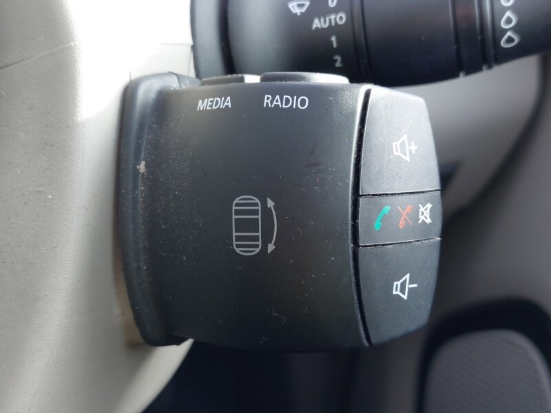 Used Renault Zoe 2016 for sale - 76465117: Photo 13