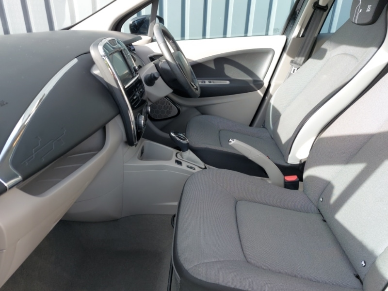 Used Renault Zoe 2016 for sale - 76465117: Photo 5