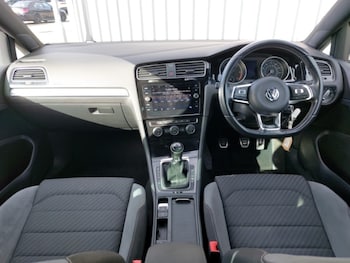 Used Volkswagen Golf 2020 for sale - 77731848: Photo