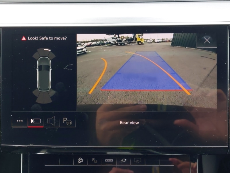 Used Audi e-tron 2021 for sale - 76983468: Photo 10