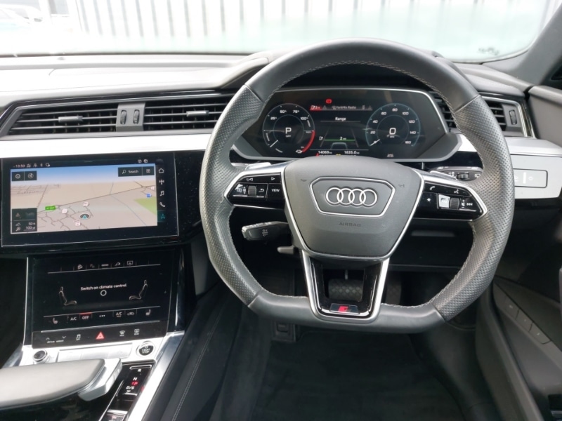 Used Audi e-tron 2021 for sale - 76983468: Photo 7