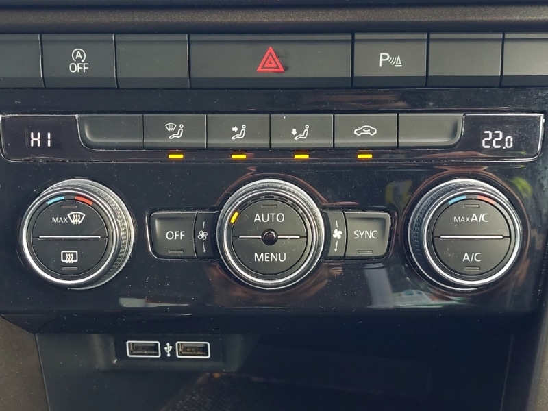 Used Volkswagen T-Roc 2019 for sale - 76683723: Photo 15