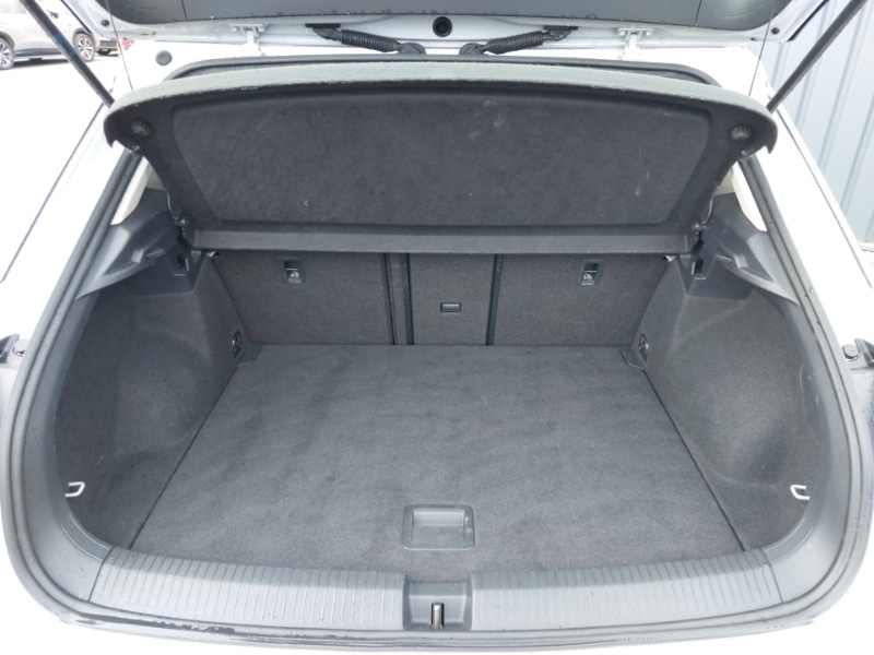 Used Volkswagen T-Roc 2019 for sale - 76683723: Photo 8