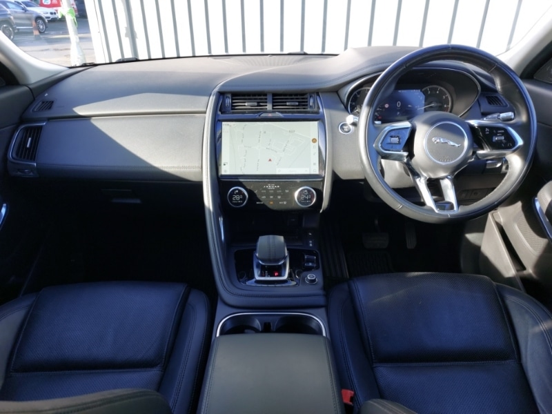 Used Jaguar E-Pace 2021 for sale - 76533385: Photo 2