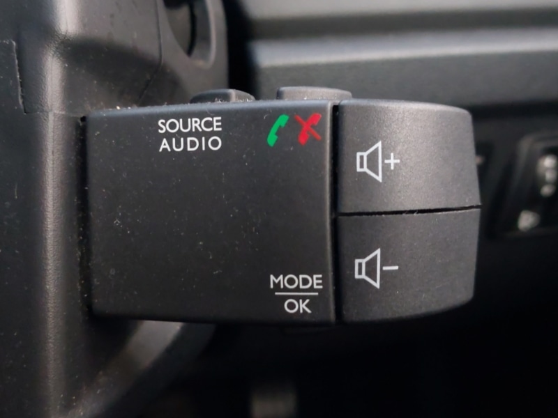 Used Renault Captur 2018 for sale - 77228919: Photo 13