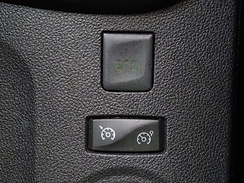 Used Renault Captur 2018 for sale - 77228919: Photo 14