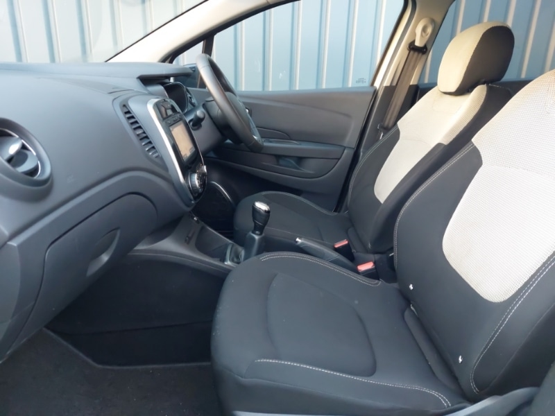 Used Renault Captur 2018 for sale - 77228919: Photo 5