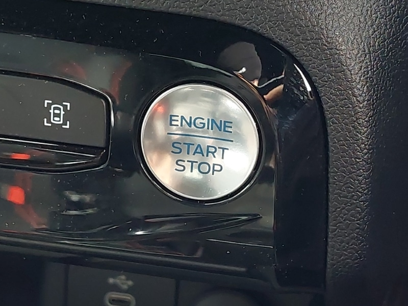 Used Ford Kuga 2025 for sale - 76885342: Photo 14