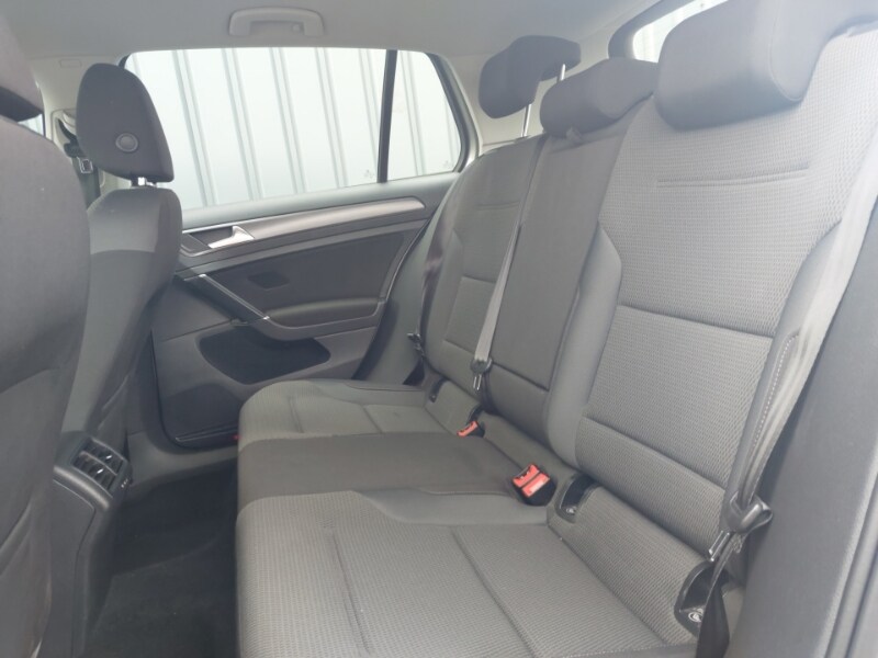 Used Volkswagen Golf 2018 for sale - 77731837: Photo 6