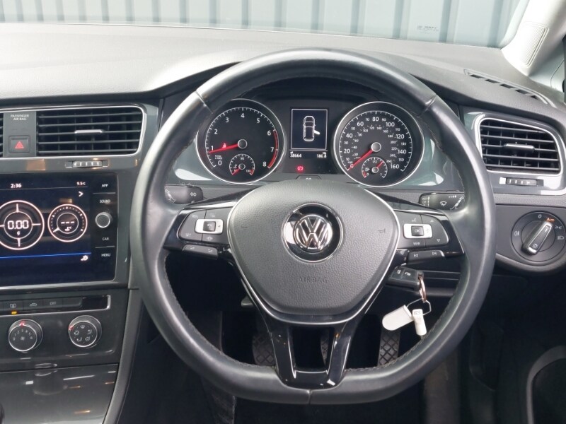 Used Volkswagen Golf 2018 for sale - 77731837: Photo 7