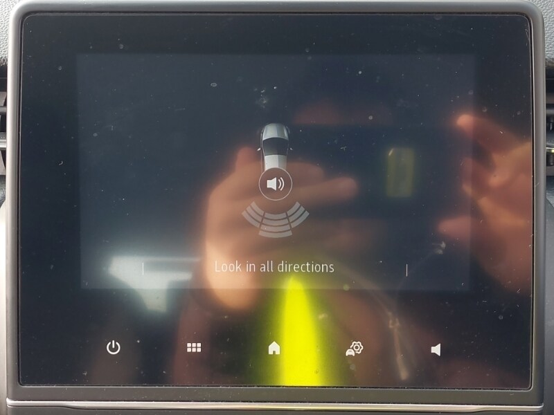 Used Renault Clio 2021 for sale - 77652128: Photo 10