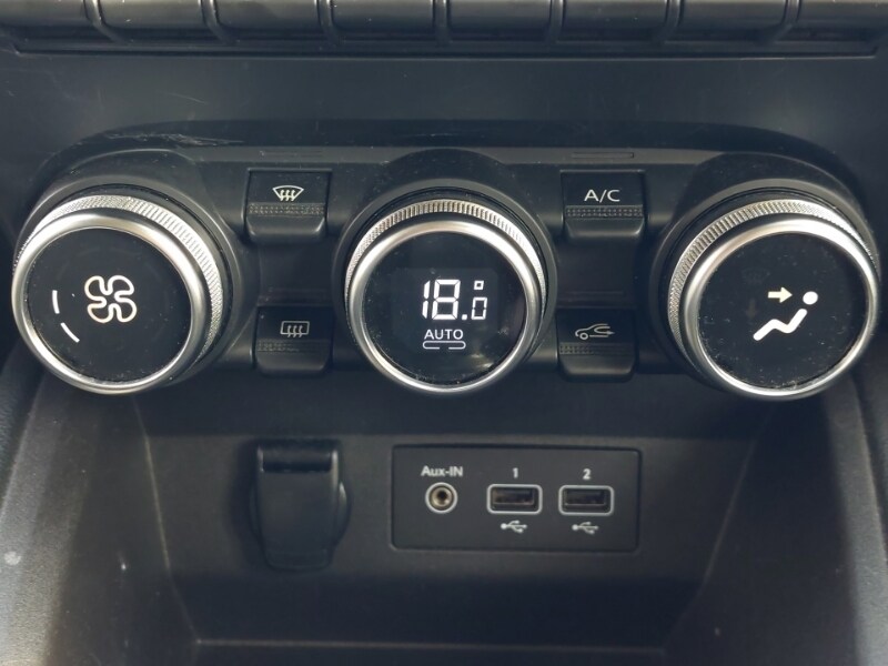 Used Renault Clio 2021 for sale - 77652128: Photo 15