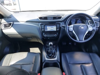 Used Nissan X-Trail 2016 for sale - 79175950: Photo