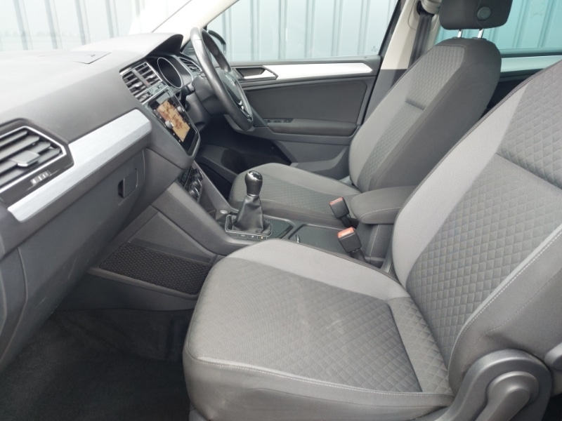 Used Volkswagen Tiguan 2019 for sale - 78151379: Photo 5