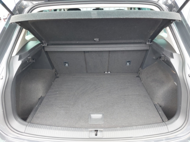 Used Volkswagen Tiguan 2019 for sale - 78151379: Photo 8