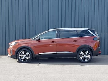 Used Peugeot 5008 2023 for sale - 79631304: Photo