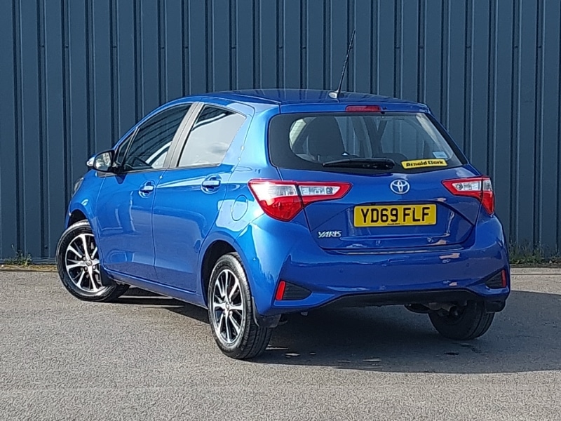 Used Toyota Yaris 2019 for sale - 78113126: Photo 3