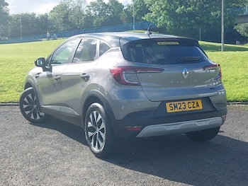 Used Renault Captur 2023 for sale - 79425312: Photo