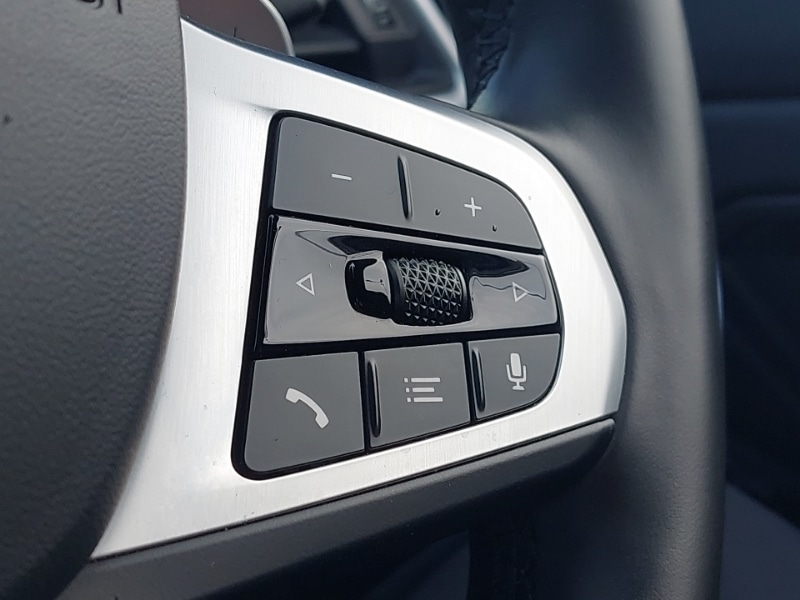 Used BMW 3 Series 2024 for sale - 76970357: Photo 12